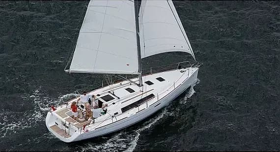 Oceanis 34 in Nieuwpoort / VVW-Nieuwpoort - Photo 1
