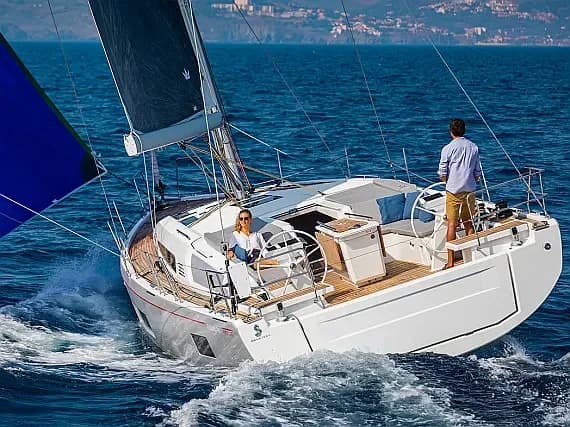 Oceanis 46.1 in Šolta / Rogač - Photo 1