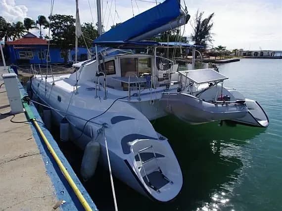 Athena 38 in Cienfuegos / Marlin Marina Cienfuegos - Photo 1