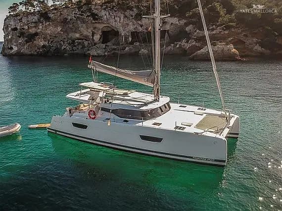 Saona 47 in Mallorca / Palma de Mallorca / La Lonja Marina Charter - image 1