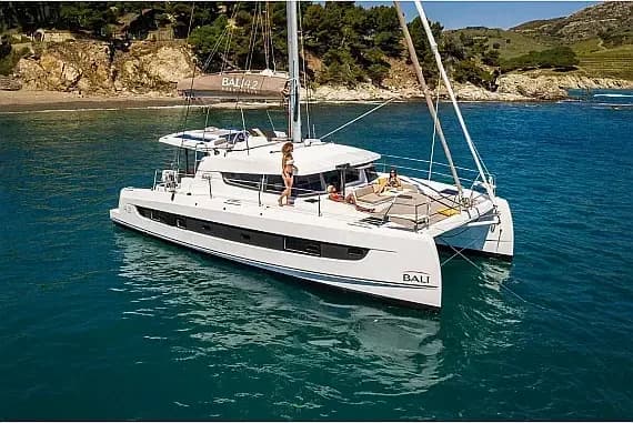 Bali 4.2 in Sardinia / Golfo Aranci / Mare Fun Charter & Marina - Photo 1