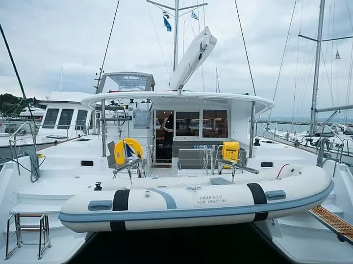 Lagoon 400 S2 in Nikiti - Chalkidiki / Nikiti - Photo 1