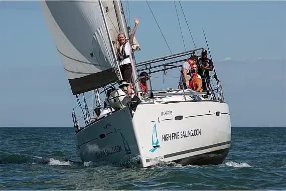 Oceanis 43 in Nieuwpoort / VVW-Nieuwpoort - Photo 1