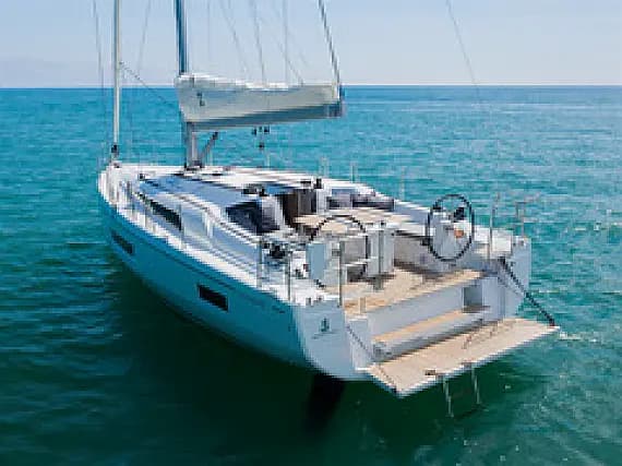 Oceanis 40.1 in Marmaris / Netsel Marmaris Marina - image 1