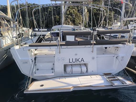 Dufour 41 in Marmaris / Adaköy Marina - image 1
