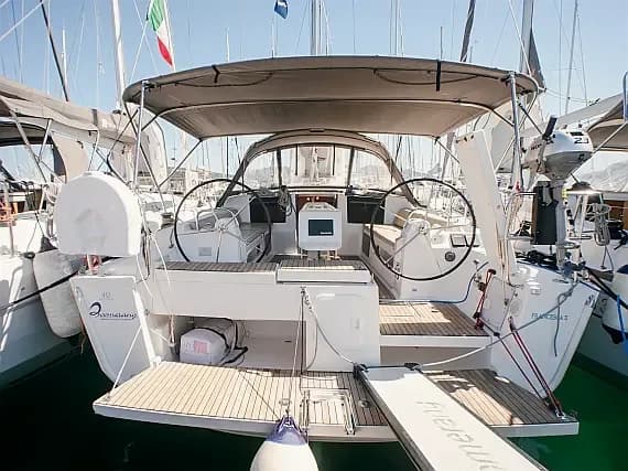 Dufour 412 Grand large in Sardinia / Portisco / Marina di Portisco - Photo 1
