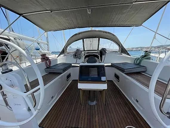 Bavaria Cruiser 51 in Lavrion Main Port - Photo 1