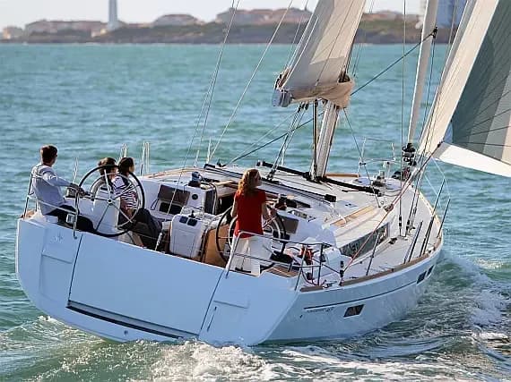 Sun Odyssey 469 in Athens / Alimos Marina - Photo 1