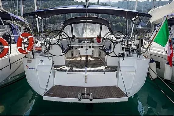 Sun Odyssey 479 in Sardinia / Olbia / Marina di Olbia - Photo 1