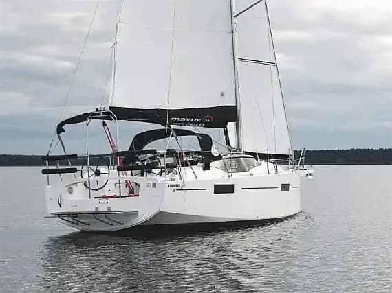 Maxus 34 in Węgorzewo / Port Sztynort - Photo 1