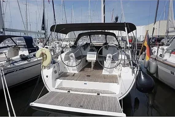 Bavaria Cruiser 41 in Lemmer - Photo 1