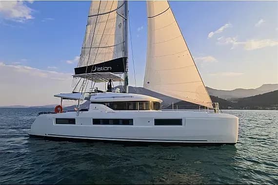 Lagoon 50 in Lefkada / D-Marin Marina Lefkas - Photo 1
