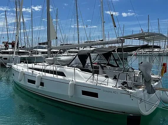 Oceanis 40.1 in Sukošan / D-Marin Dalmacija Marina - Photo 1