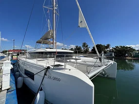 Lagoon 46 in Cienfuegos / Marlin Marina Cienfuegos - Photo 1