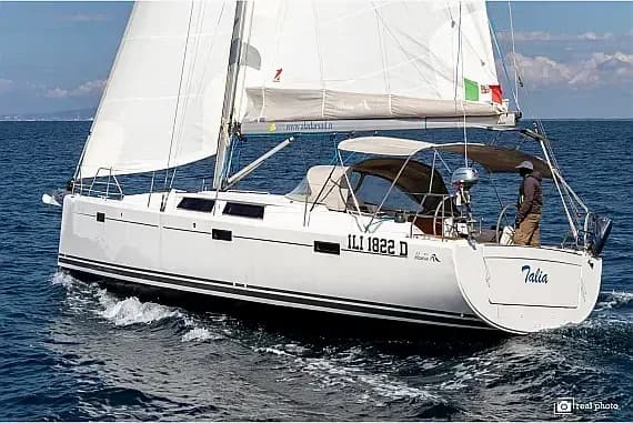 Hanse 415 in Puntone / Marina di Scarlino - Photo 1