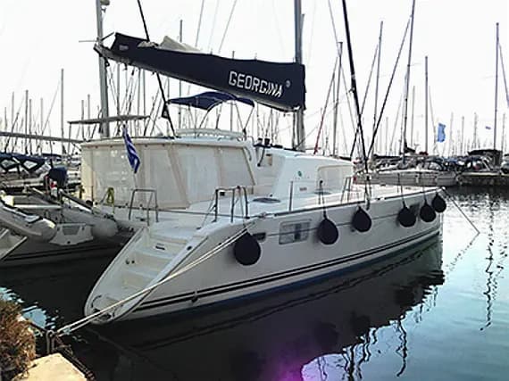 Lagoon 440 in Athens / Alimos Marina - image 1