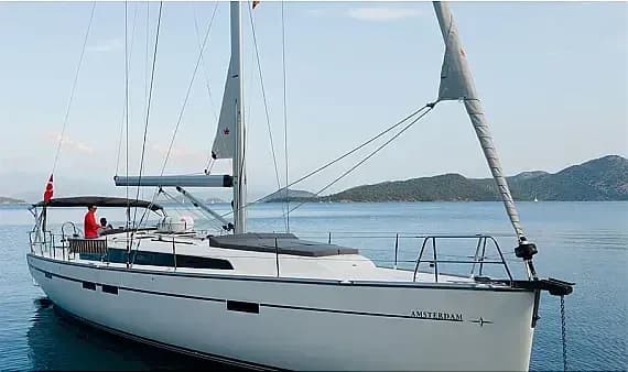 Bavaria Cruiser 46 in Fethiye / Yacht Classic Hotel - Photo 1