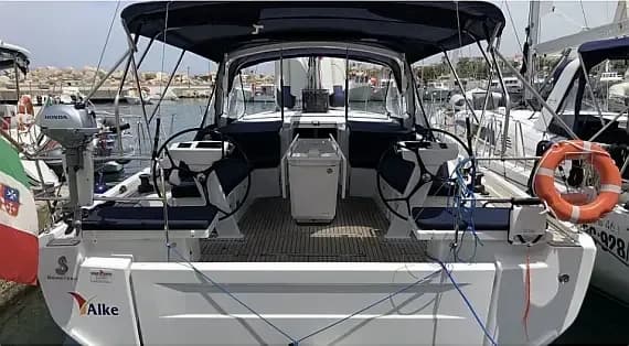 Oceanis 46.1 in Sicily / Furnari / Marina Portorosa - Photo 1